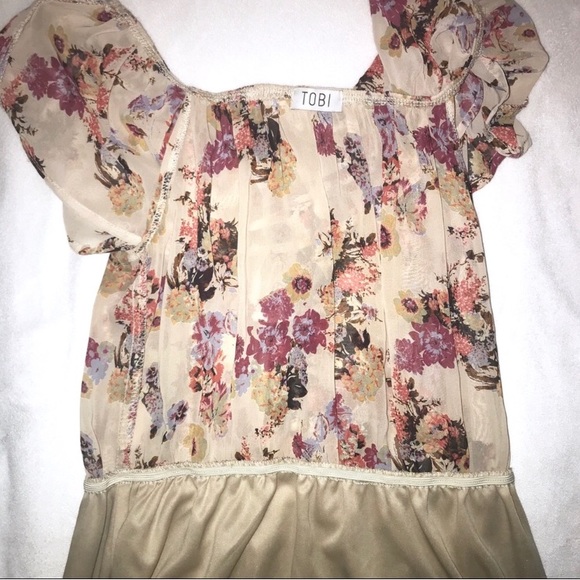 Tobi floral off the shoulder dress - Picture 6 of 7